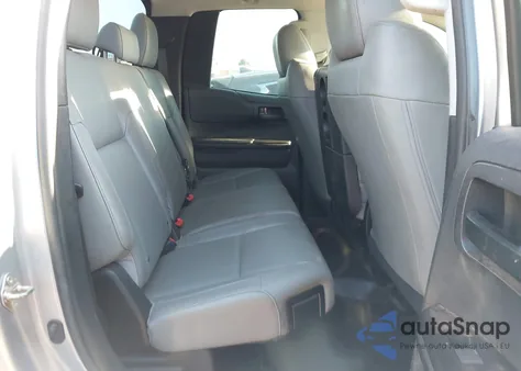 2015 Toyota Tundra Sr 4.6L V8 z USA, uszkodzony, nr VIN 5TFRM5F13FX088616